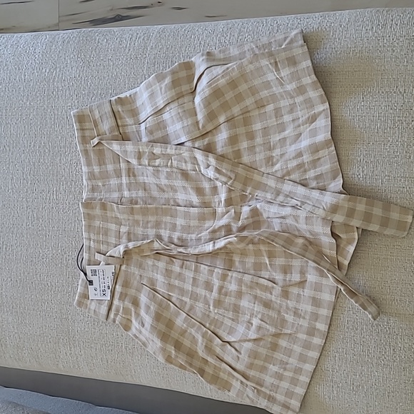 Nwt zara gingham linen blend beige paperbag waist shorts - Picture 5 of 8